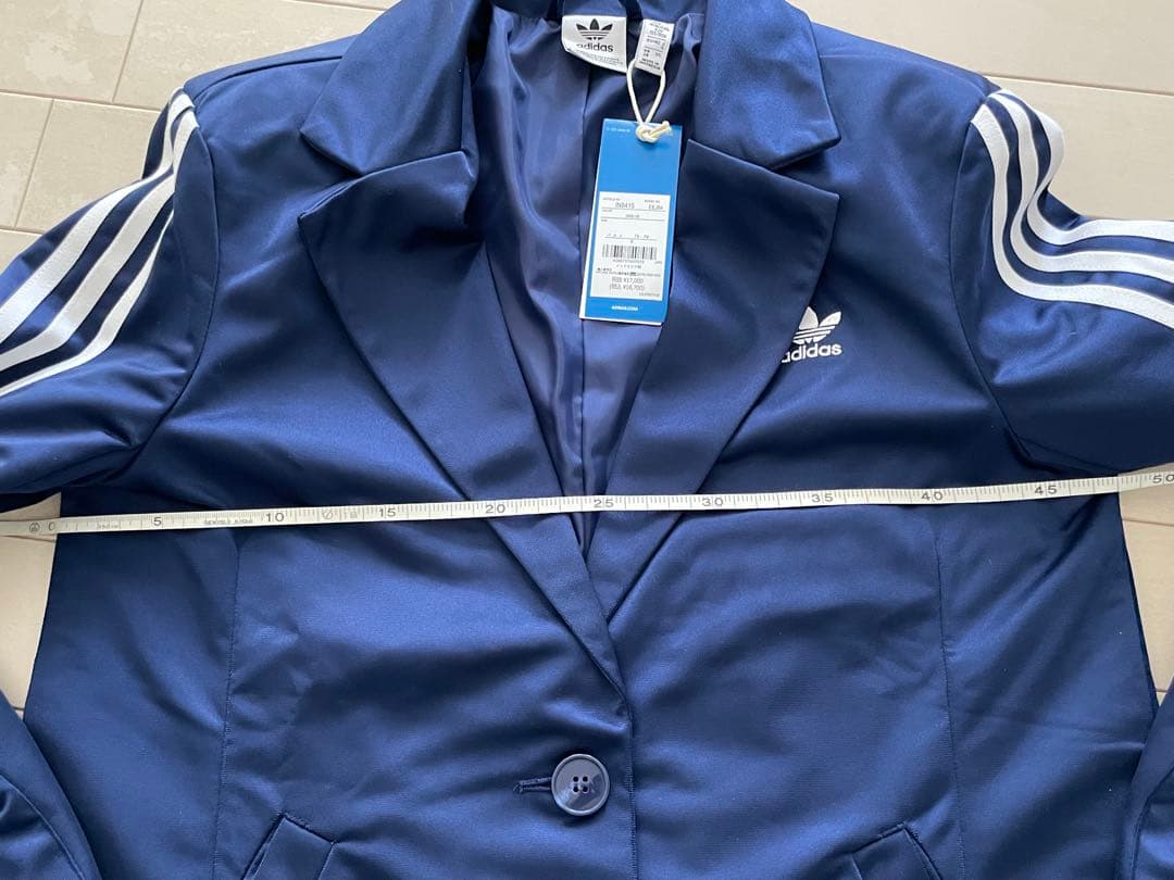 adidas Originalsクラシックス スリーストライプスブレザー未使用品