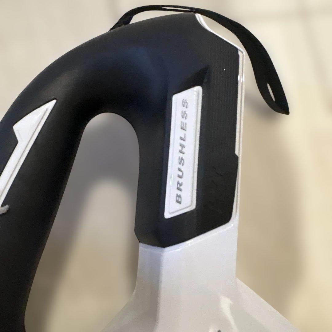 Makita スティッククリーナー ホワイトCL286FD