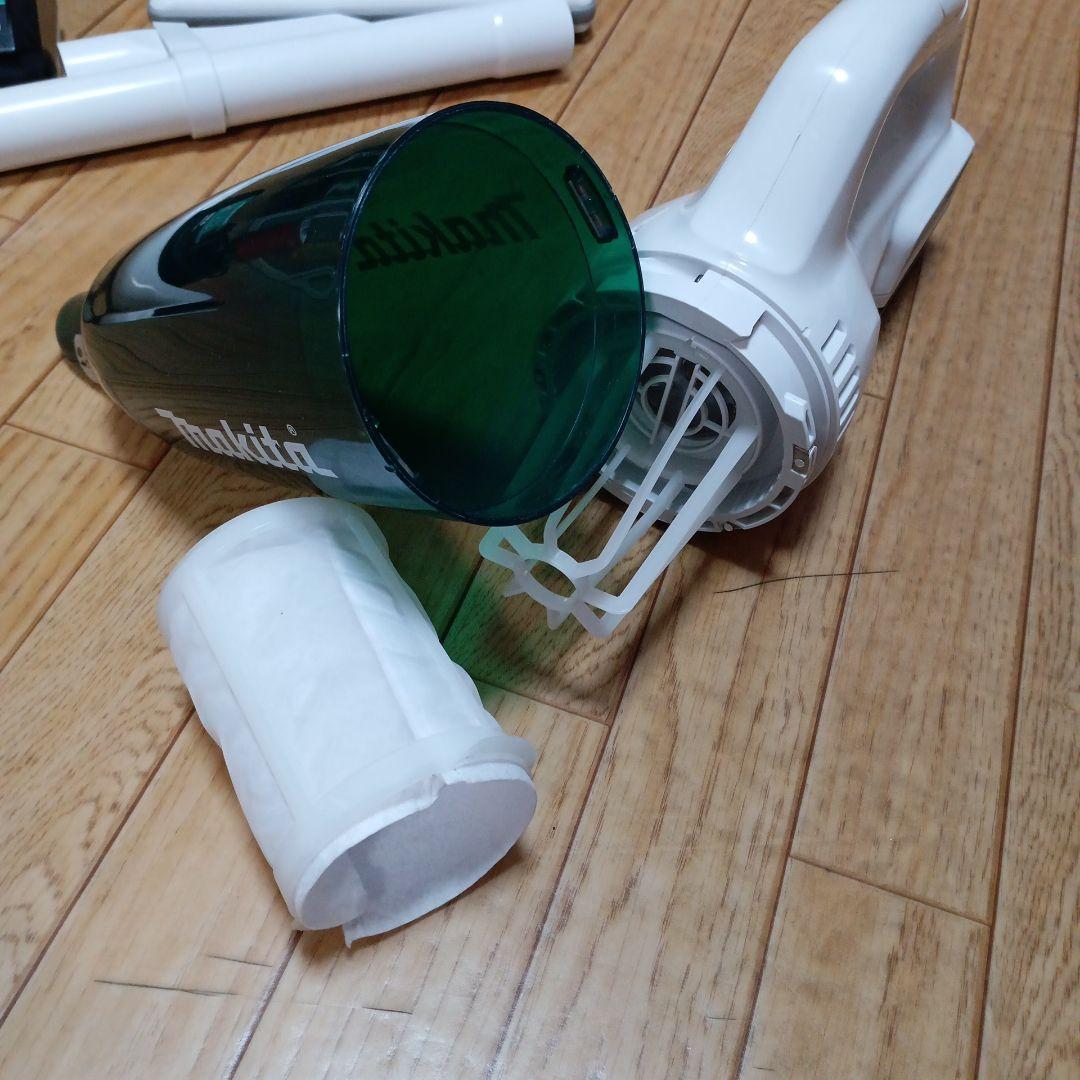 マキタ14.4V充電式クリーナーMCL143D 純正バッテリー、充電器付