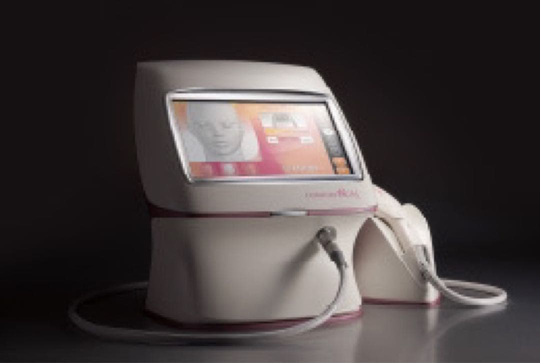 コンフォートデュアル　RF たるみ　小顔　ニキビ　しわ