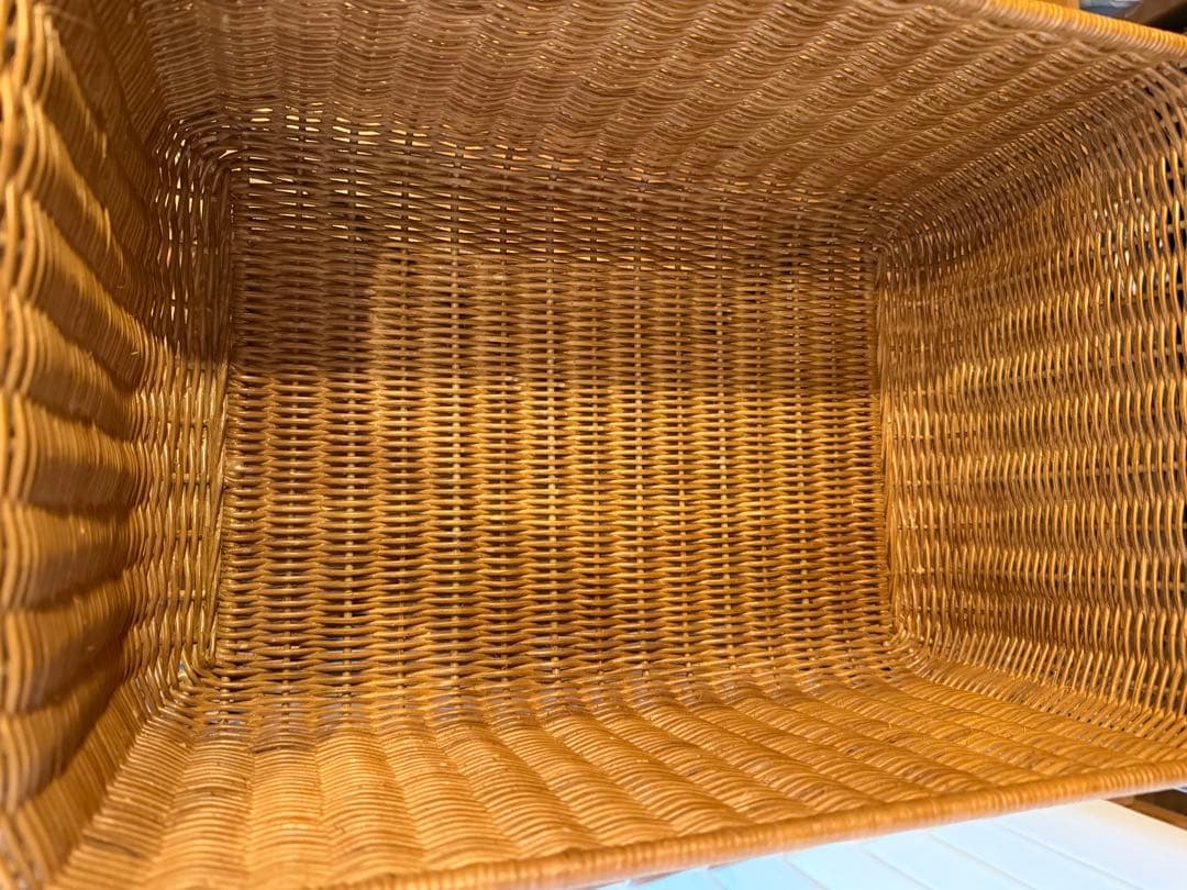 イデー　ワラビーバスケットスタンド