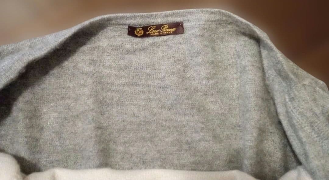 ロロ・ピアーナ　カーディガン　カシミア