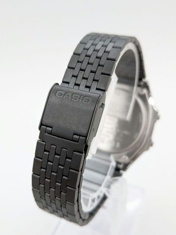 CASIO ABL-100WEGG-1B　海外モデル 新品保護フィルム付き