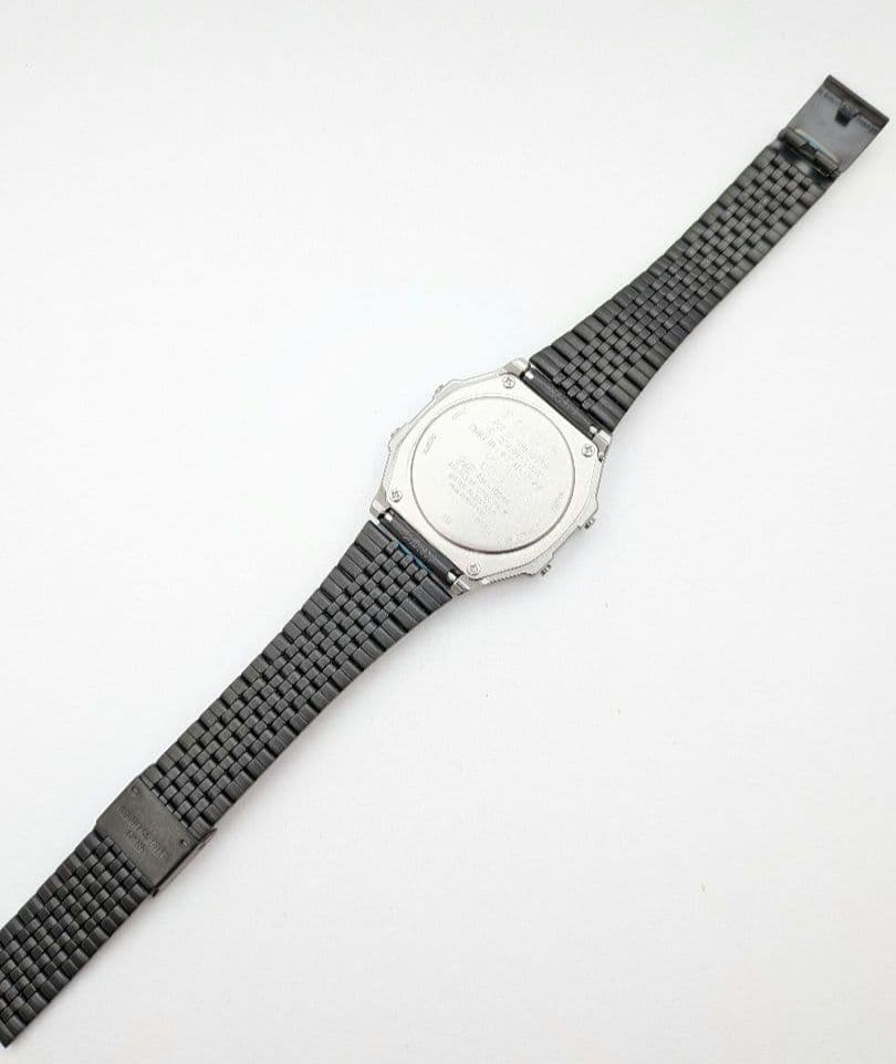 CASIO ABL-100WEGG-1B　海外モデル 新品保護フィルム付き