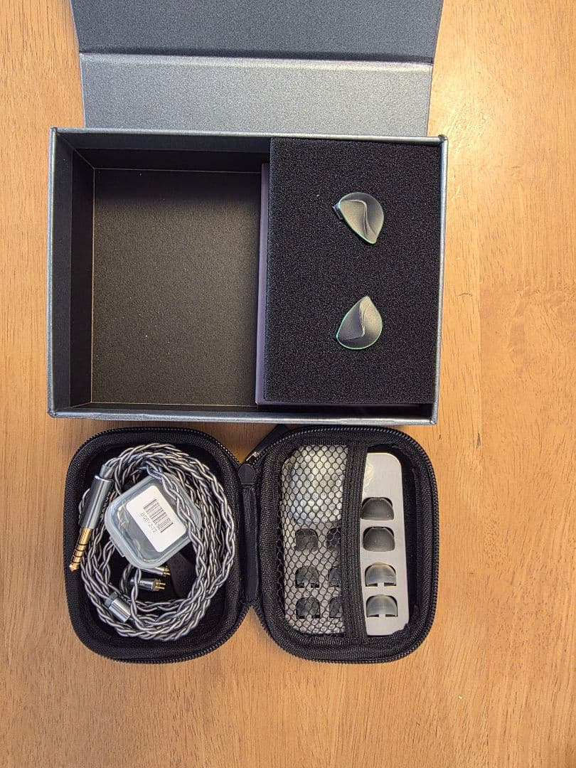 BQEYZ Winter　有線イヤホン