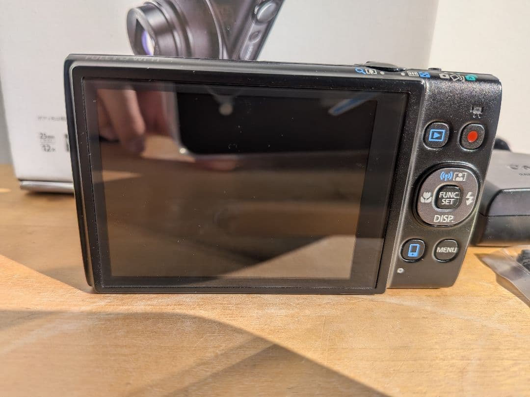 美品！Canon IXY 640 コンパクトデジタルカメラ