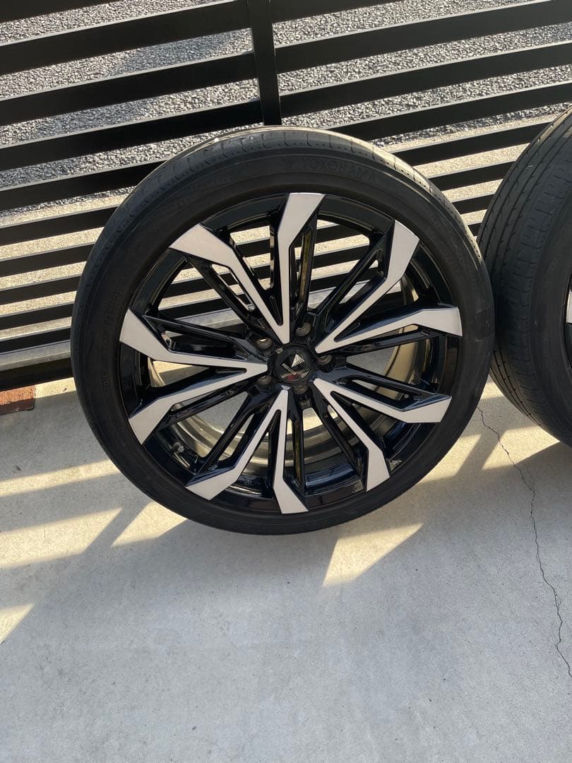 ホ*ト様 モデリスタ20インチホイール ガリ傷は直しています。 とても良いホイー