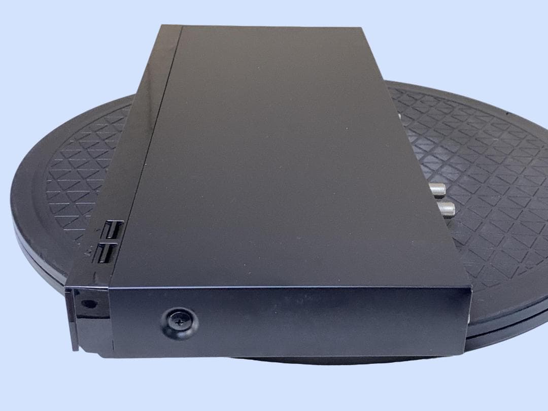 M9713 Panasonic ブルーレイレコーダー DMR-2CW50