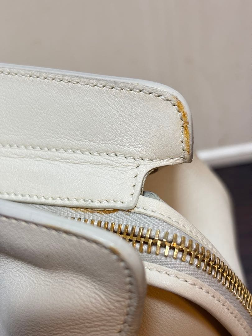 【YVES SAINT LAURENT】 クラシック Yライン カバス