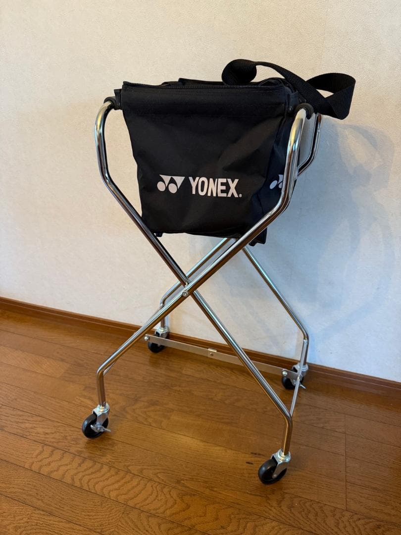 新品未使用！YONEX キャスター付きボールバッグ
