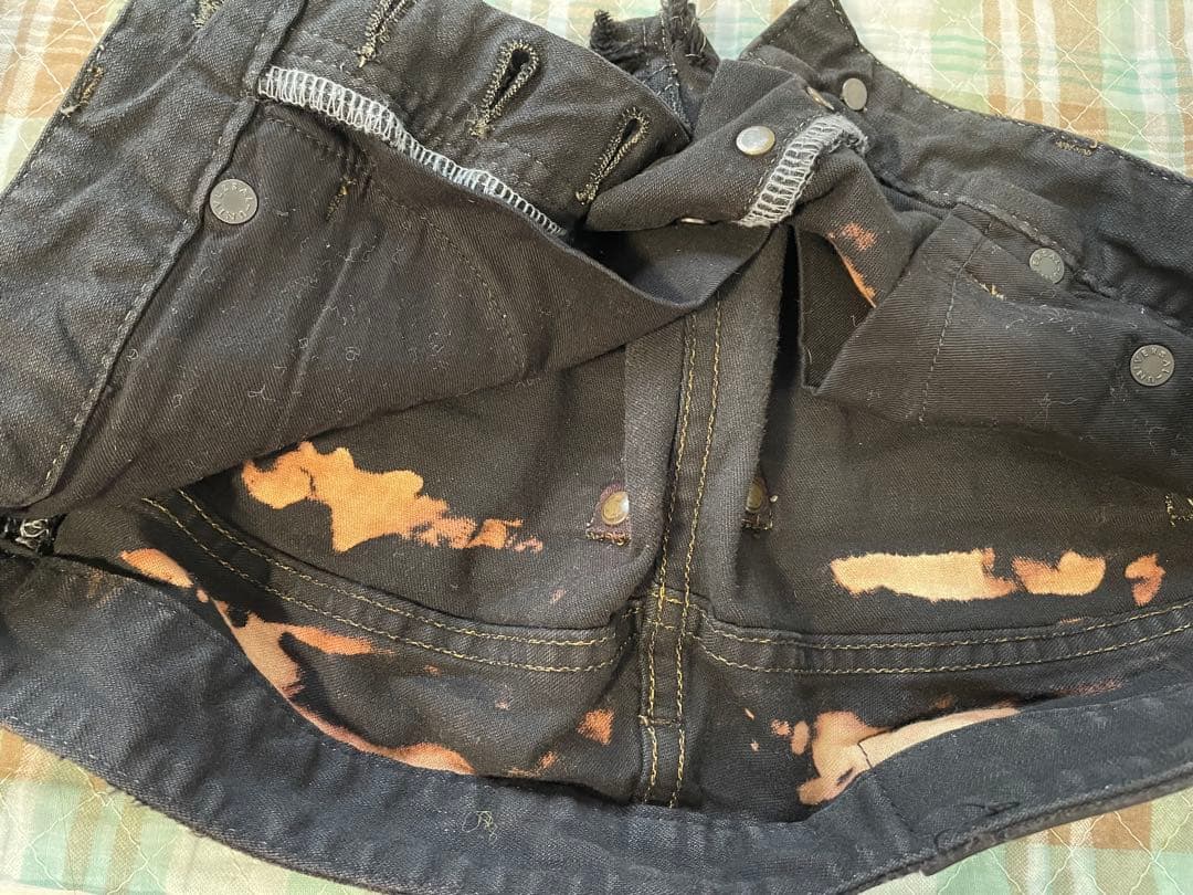 LGB　ダメージ　ショートパンツ　ボタンフライ　フロントボタン　ブラック