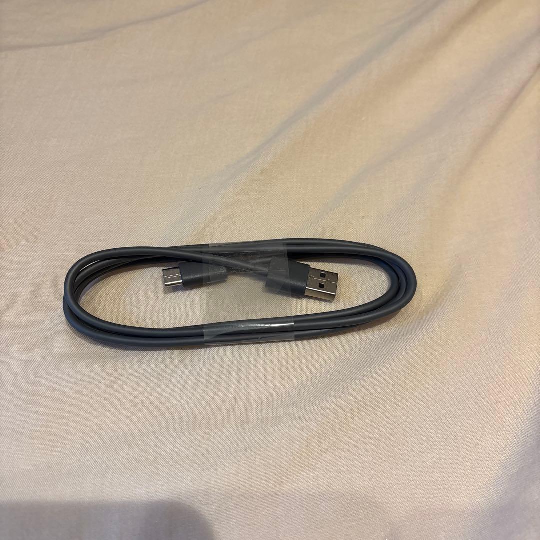 10%　Bang & Olufsen Beoplay HX