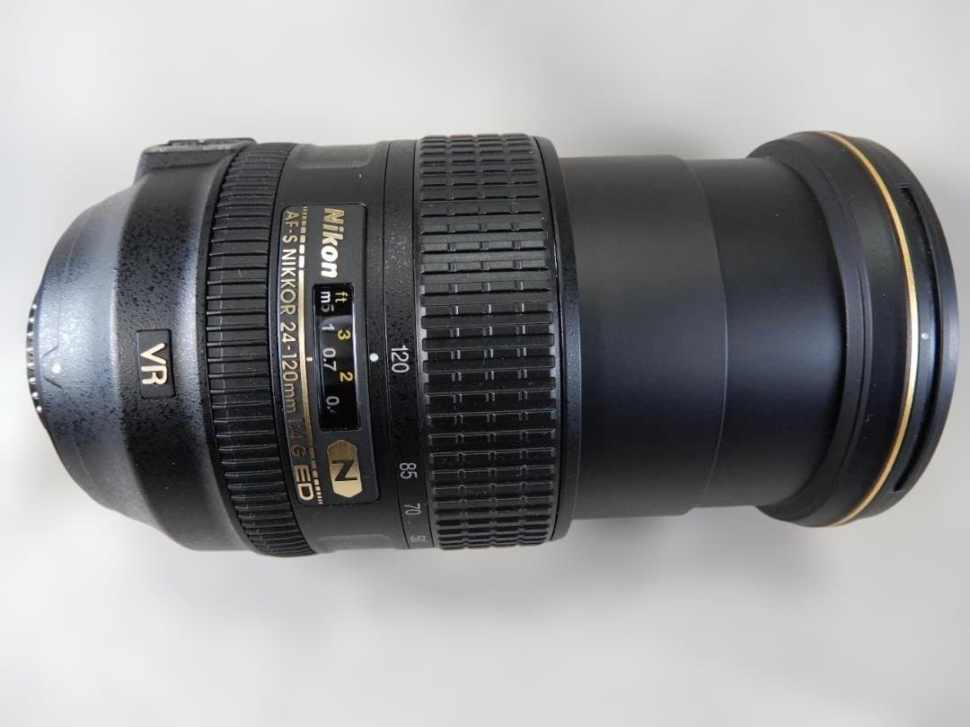 Nikon・AF-S NIKKOR 24-120mm 1:4 G ED VR N