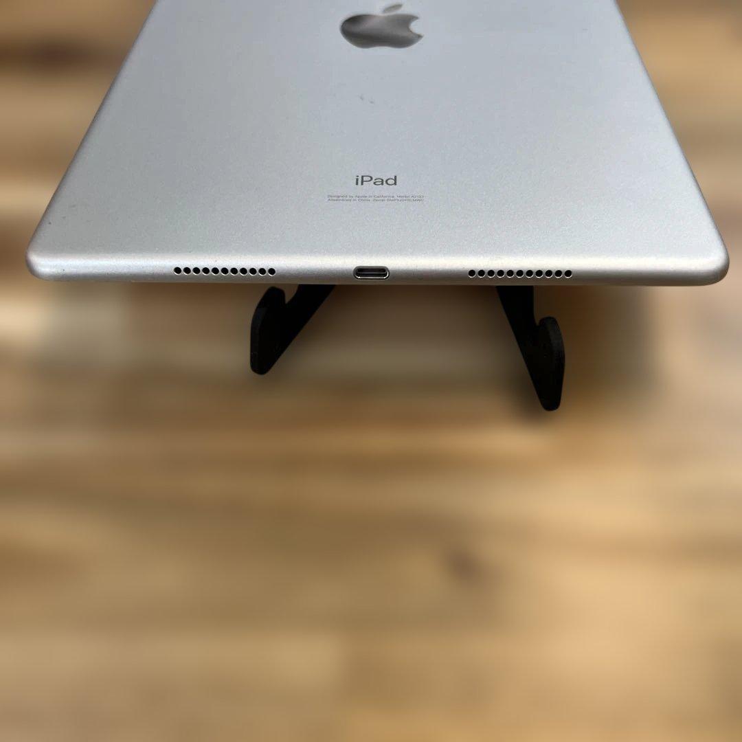 M834 SIMフリー　ipad Air 第三世代　64GB