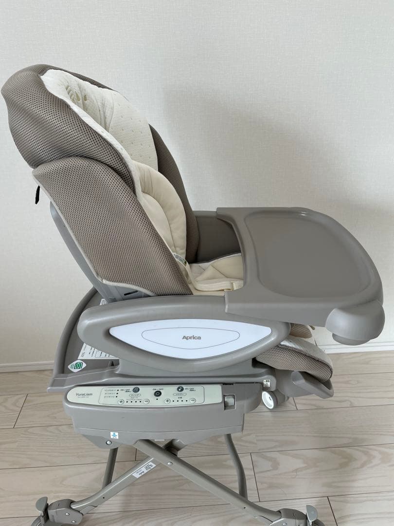 【美品】アップリカ Aprica 電動ハイローベッド＆チェア