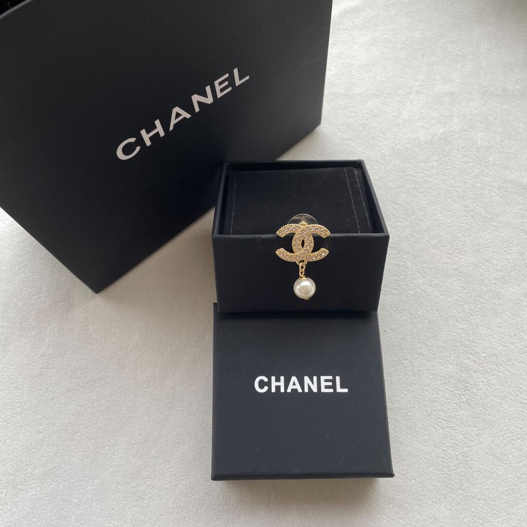 CCロゴ パール ピアス