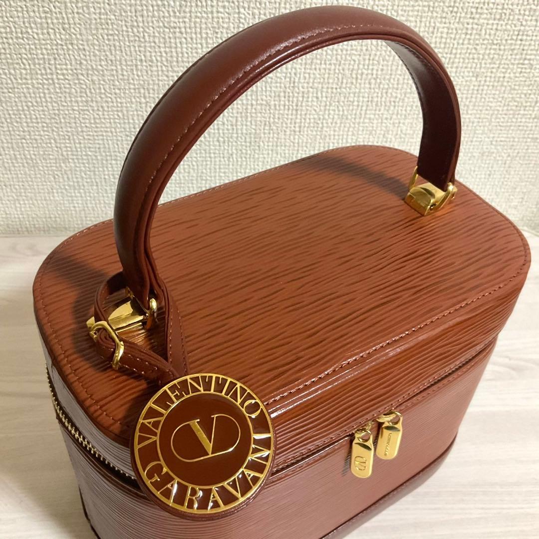 VALENTINOヴァレンティノ バニティ バッグ ゴールド金具 ハンドバッグ
