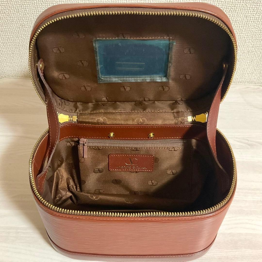 VALENTINOヴァレンティノ バニティ バッグ ゴールド金具 ハンドバッグ