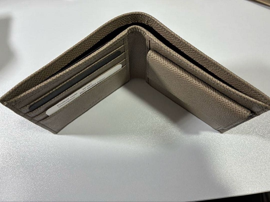 u*9様 BVLGARI 折り畳み財布