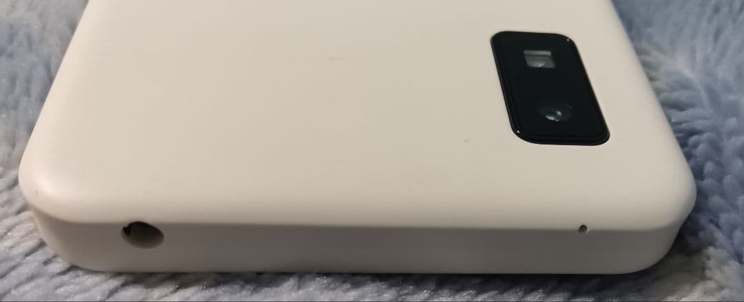 美品アンドロイド15 AQUOS wish3 SH-53D SIMFREE