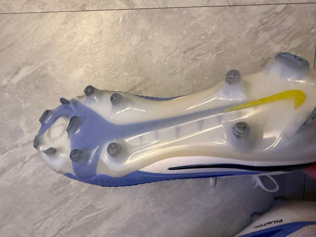 ナイキ ファントム 6 LOW エリート FG LV8 28.5cm