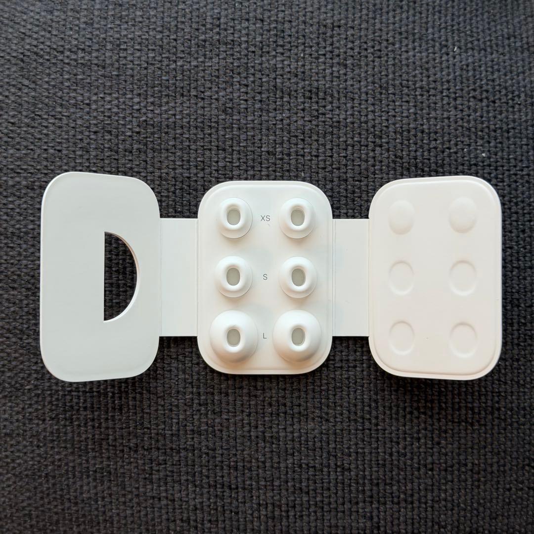 AirPods Pro 第2世代 USB Type-C【付属品未使用／美品】