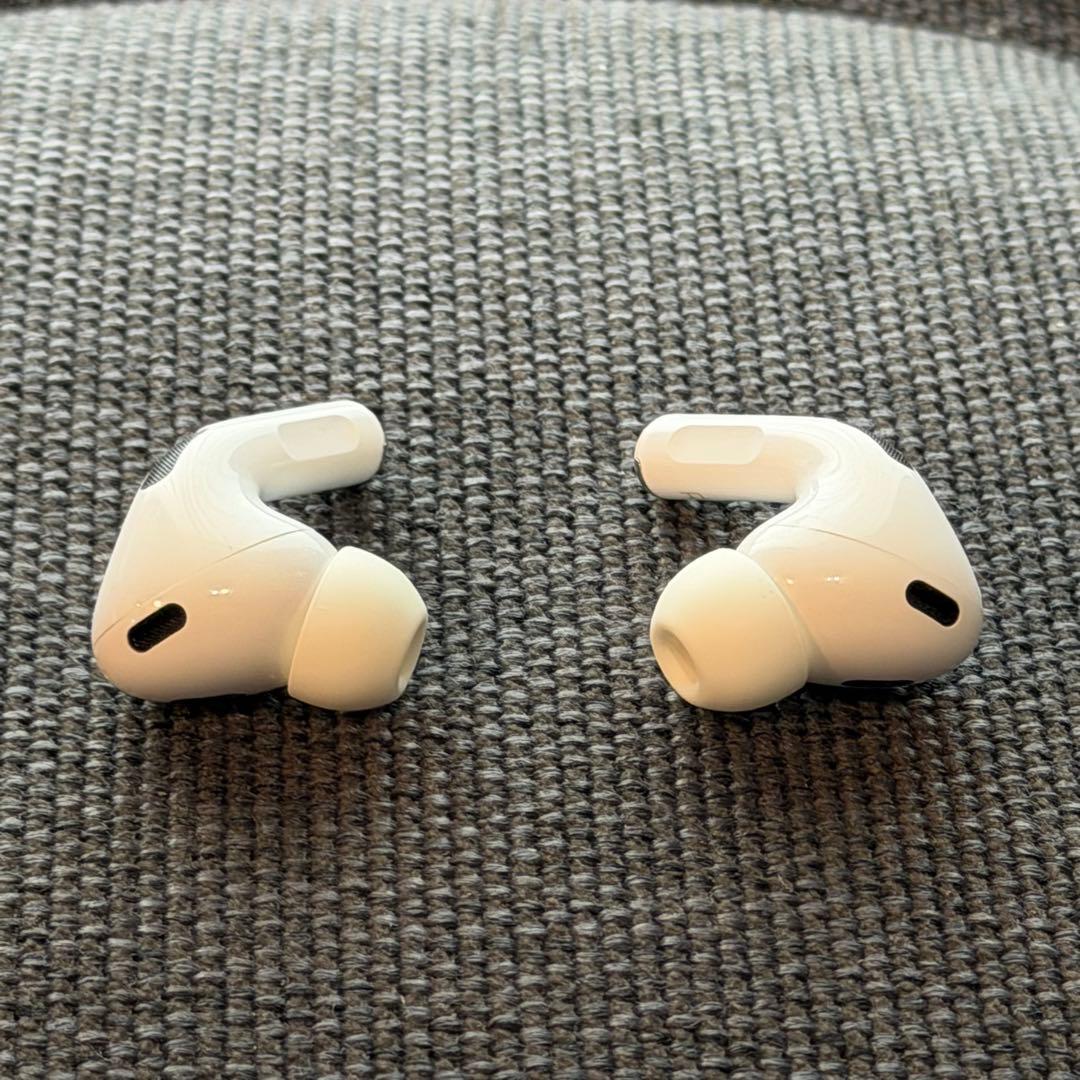 AirPods Pro 第2世代 USB Type-C【付属品未使用／美品】