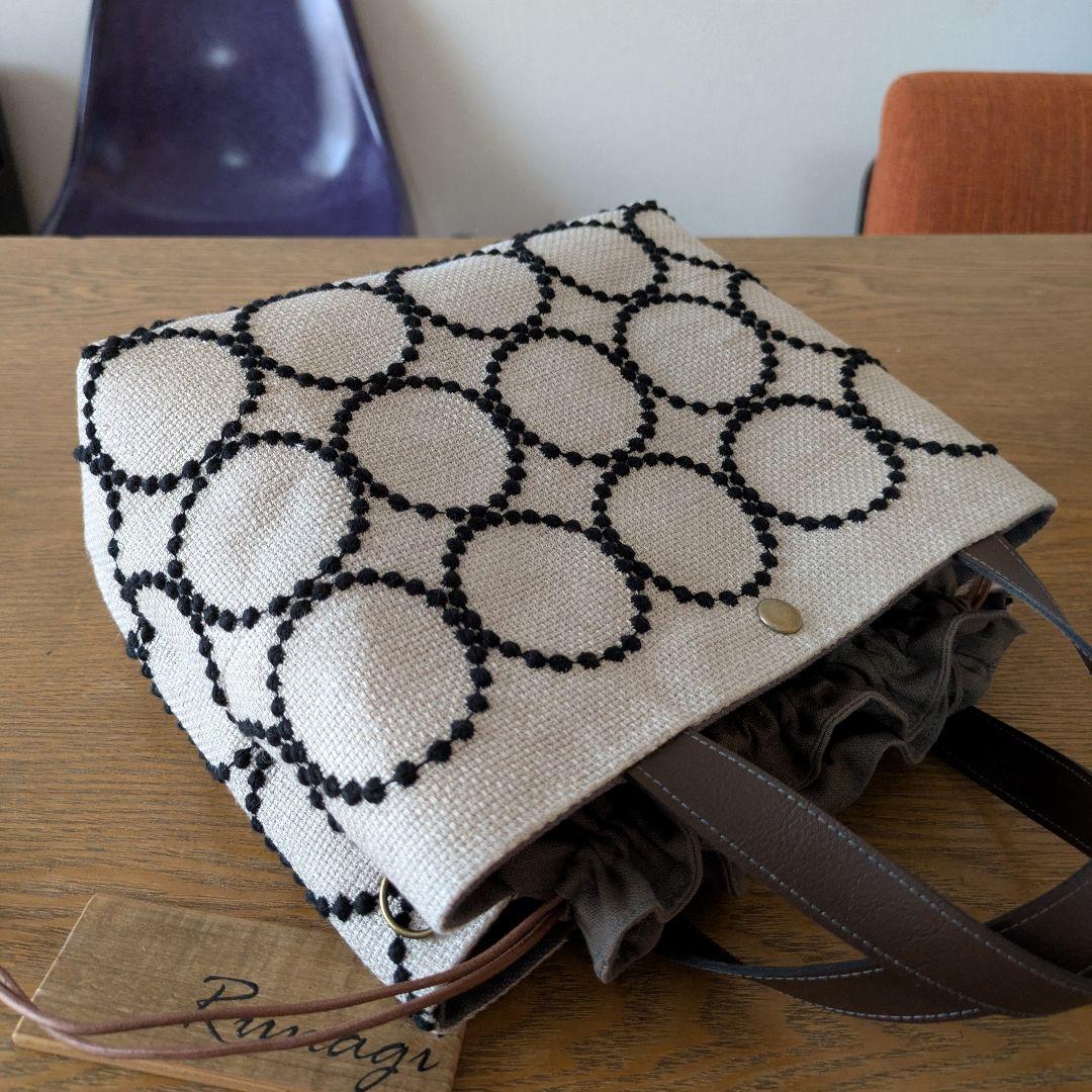 【1547】あおりポケットの巾着 ショルダーバッグ＊ミナペルホネン