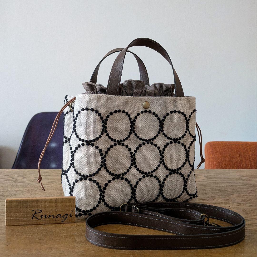 【1547】あおりポケットの巾着 ショルダーバッグ＊ミナペルホネン