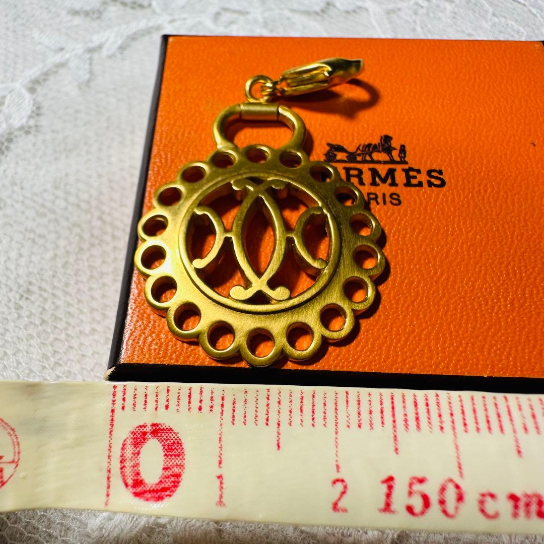 エルメス　ハバ　ペンダントトップBoucle Fantaisie アクセサリー