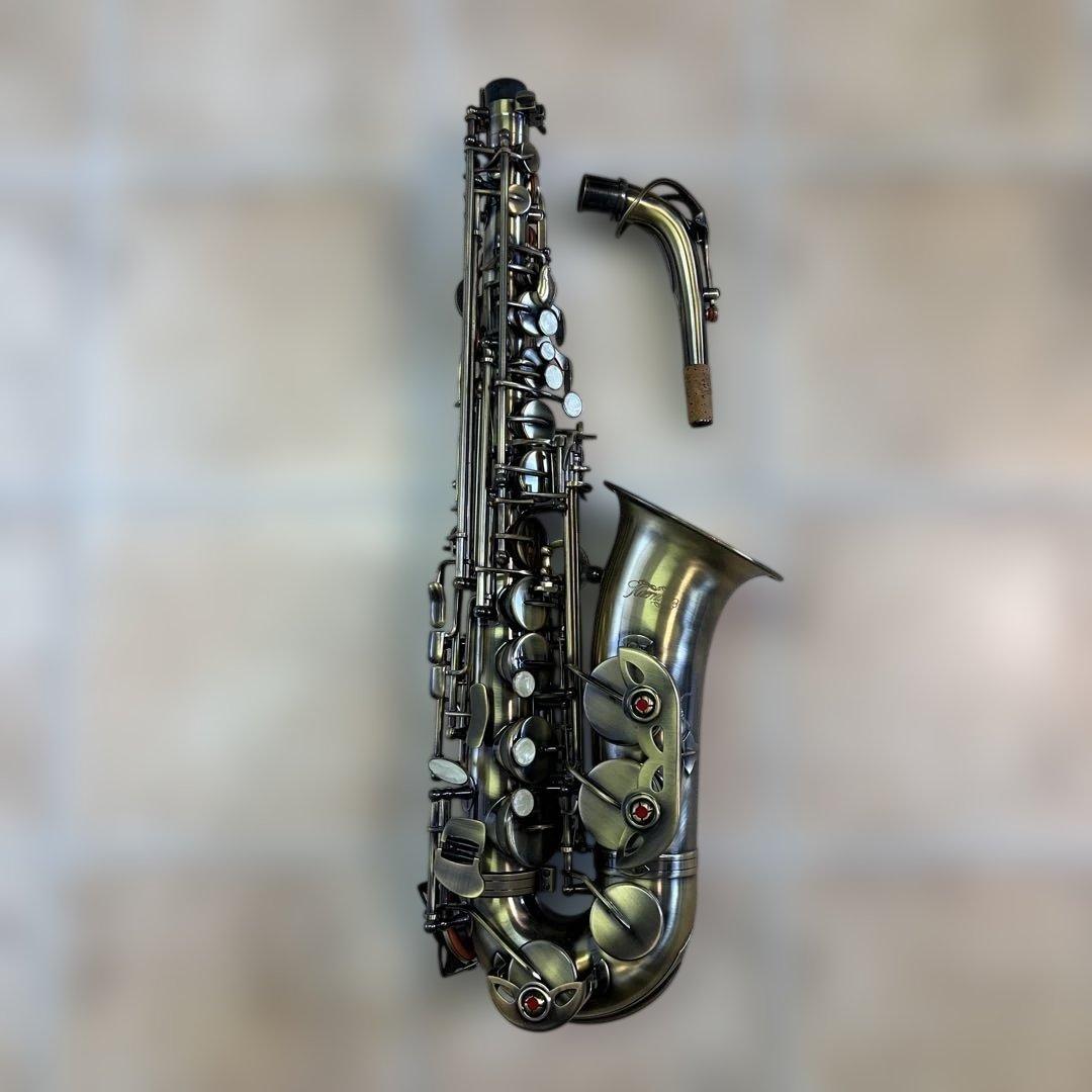 サックス　SAX