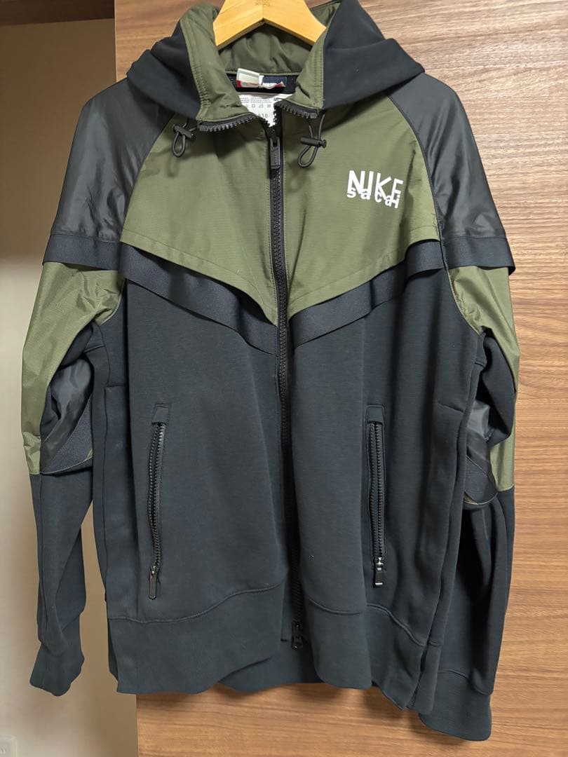 NIKE ✖️sacaiトレーナー ブラック/オリーブ Lサイズ