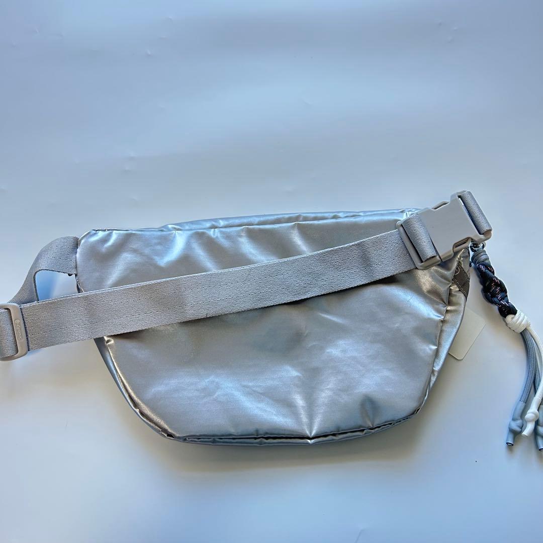 美品✨　LeSportsac×Ameri DX Belt Bag シルバー