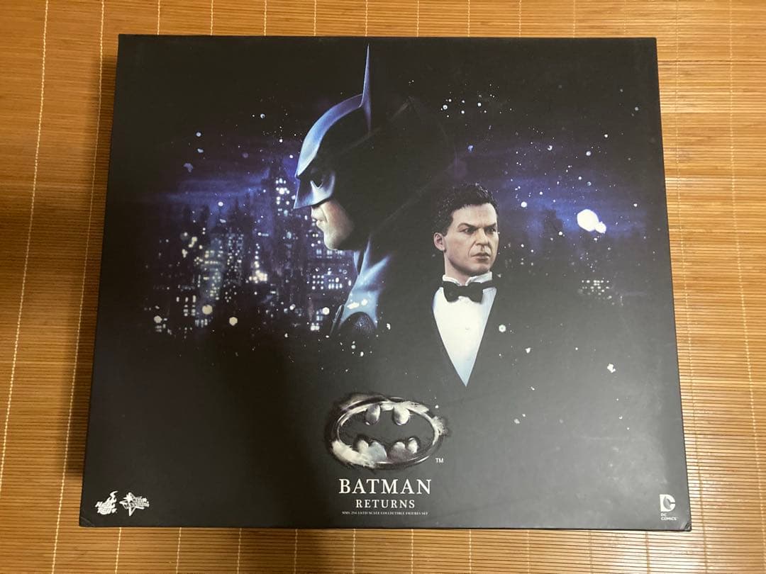 ホットトイズ バットマンリターンズ バットマン & ブルース・ウェイン