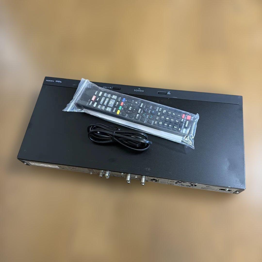 動作品　2B-C20CW1 シャープ　BDレコーダー