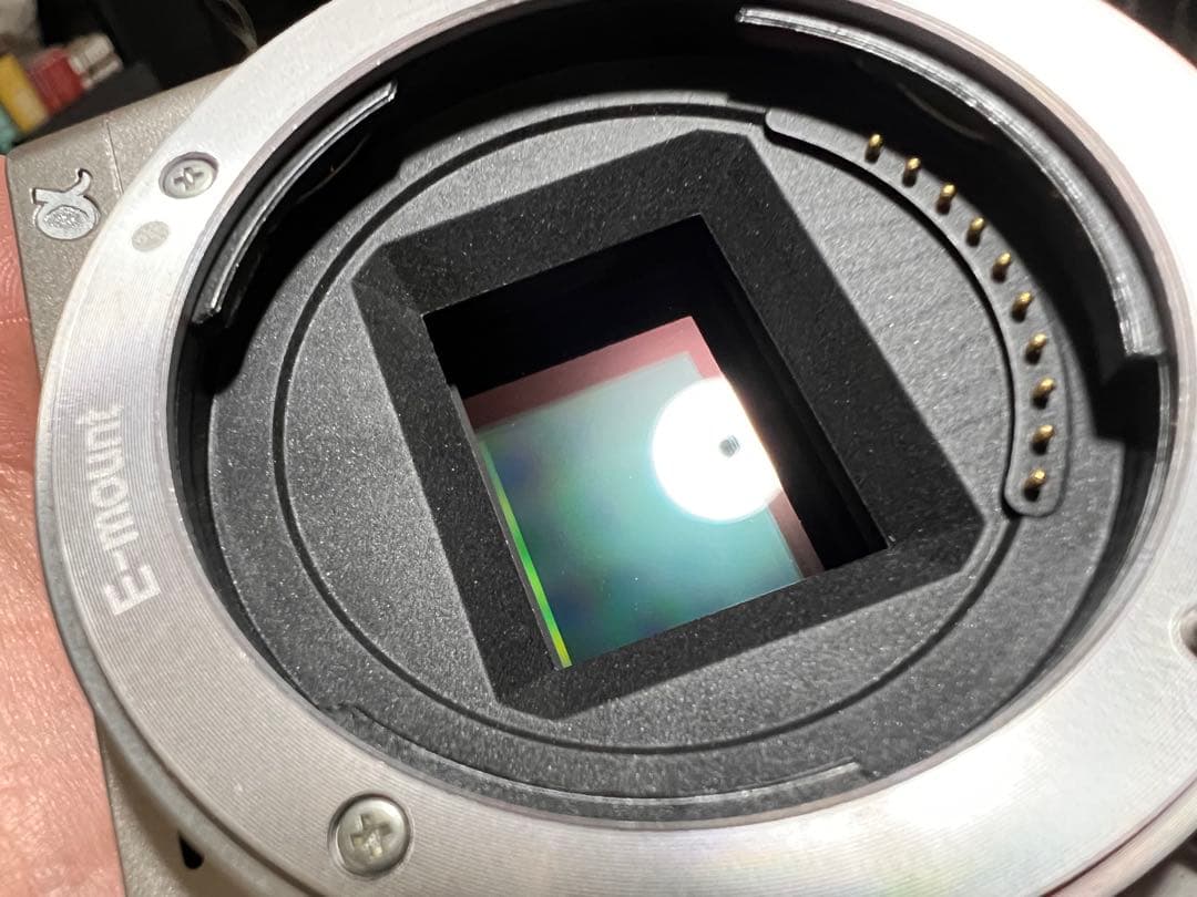 Sony α6000 ミラーレスカメラ本体、レンズ2個