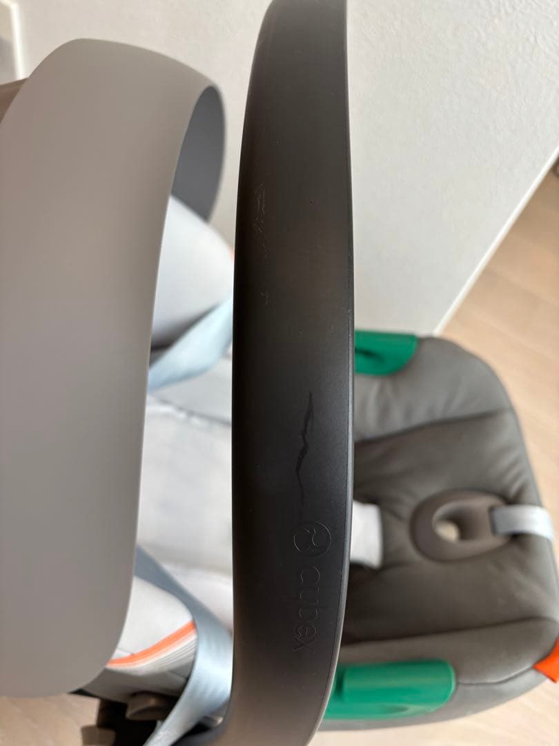 美品サイベックス　チャイルドシート Aton S2 i size トラベルセット