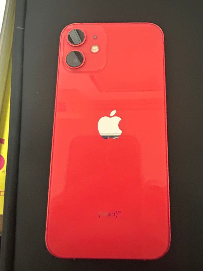 【ジャンク】iPhone12mini 64GB レッド（アウトカメラ不調）