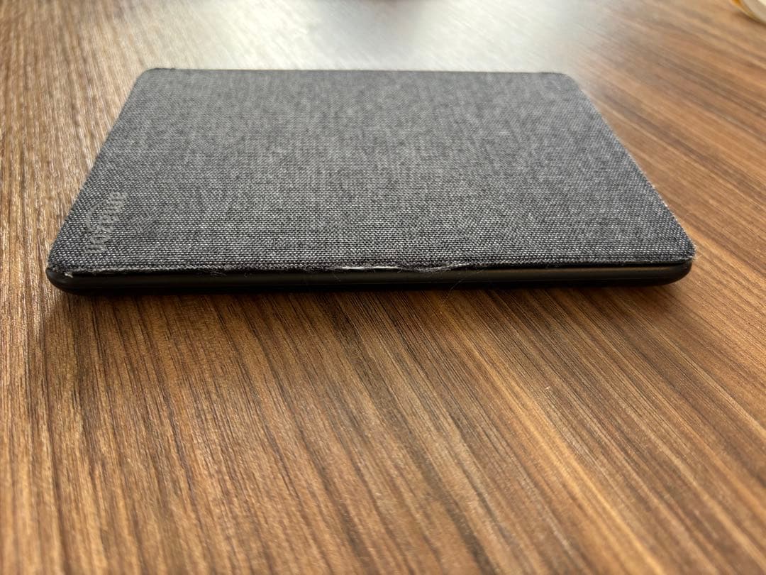 Kindle Paperwhite 第10世代 8GB PQ94WIFカバー付き