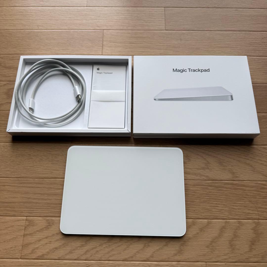 Magic Trackpad ホワイト 第3世代 USB-C MK2D3ZA/A