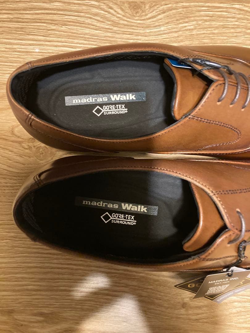 26,0cm新品未使用マドラスウォークサラウンドMW5640S 残り1足！