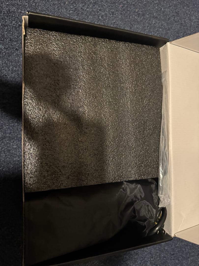 【中古】TOUGHPOWER PF1 ARGB 1200W【サーマルテイク】