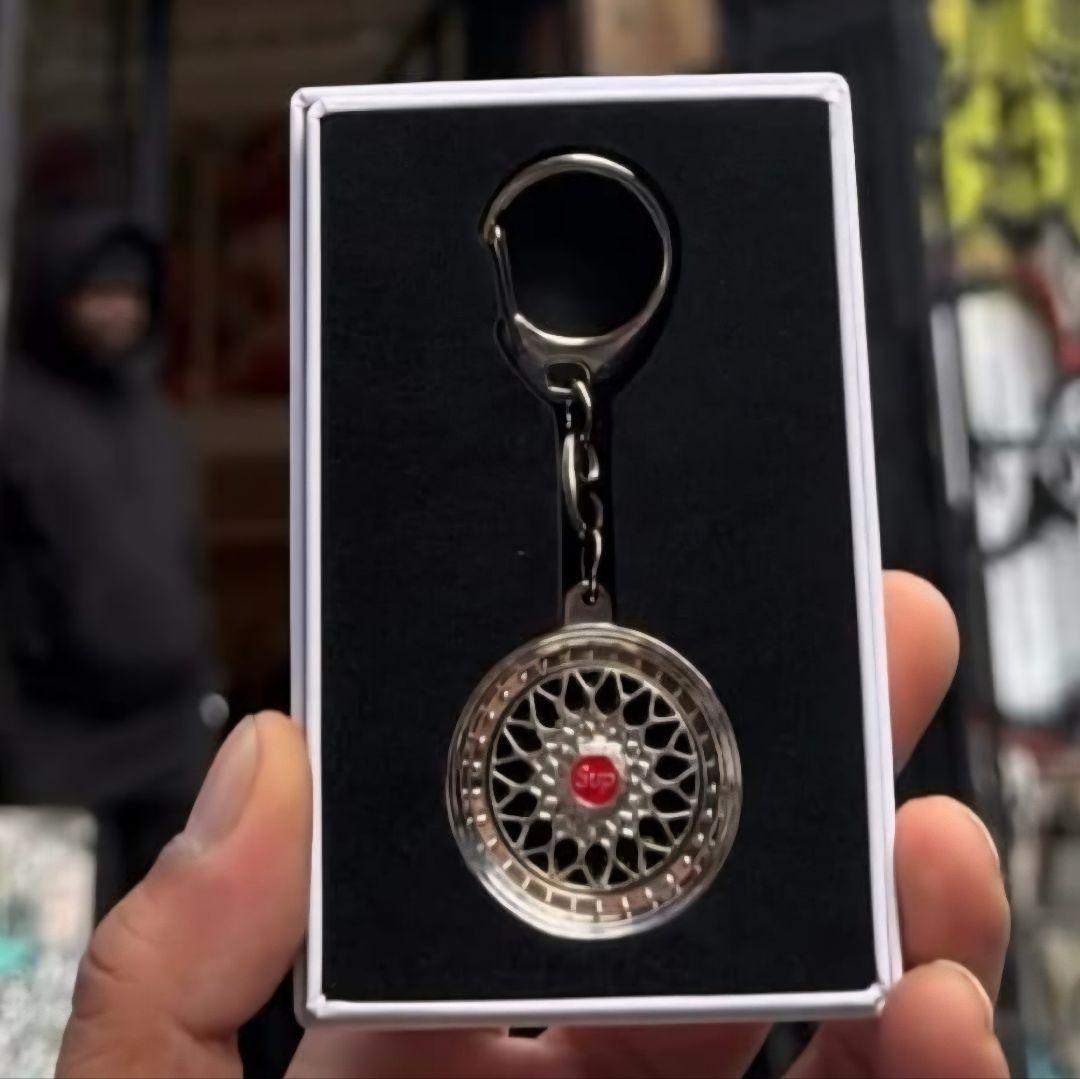 Supreme シュプリーム / BBS RS Rim Keychain