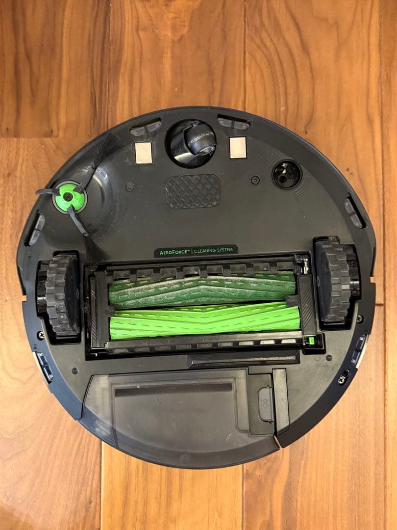 ロボット掃除機 ルンバ j7 j715860