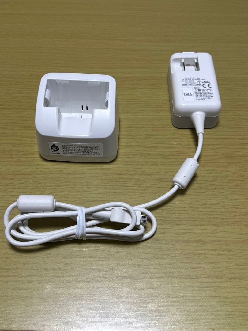 2024年6月購入 4G携帯電話 ドコモ らくらくホン F-01M ピンク一式