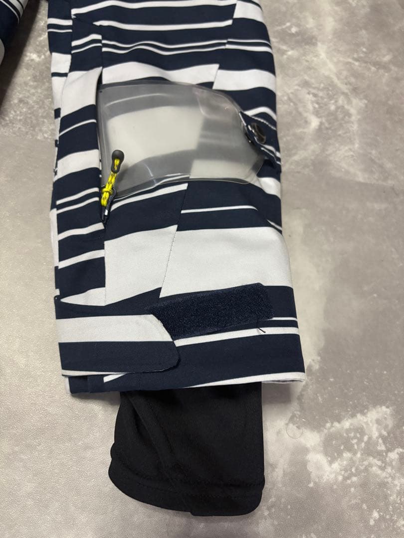 Mizunoミズノ スキーウェア デモモデル 上下セット レディース L