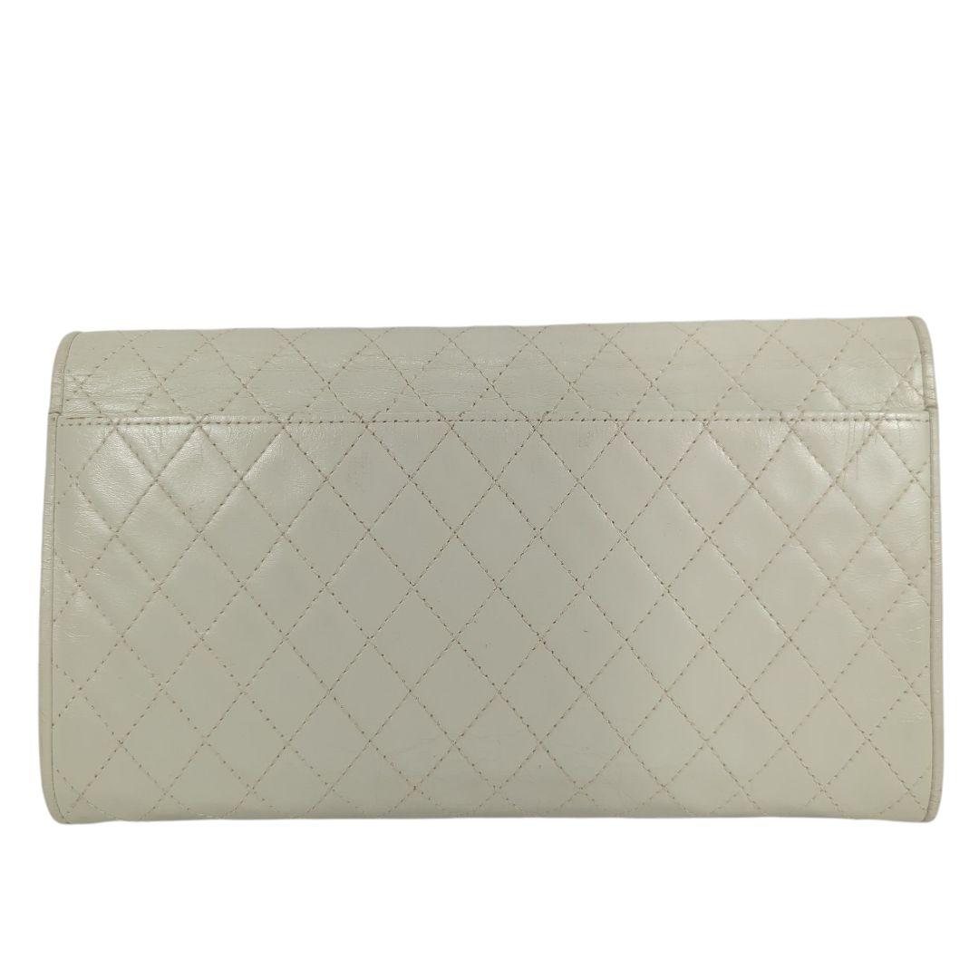 Yves Saint Laurent イヴサンローラン クラッチバッグ