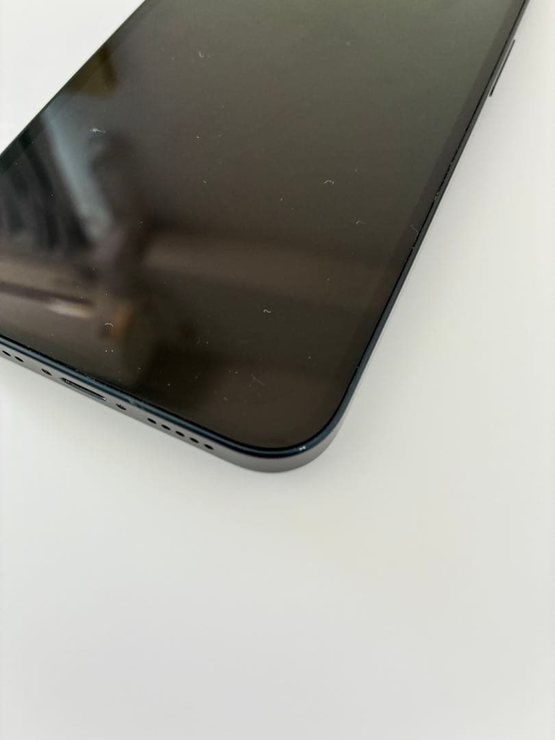 Apple iPhone 14ミッドナイト 本体