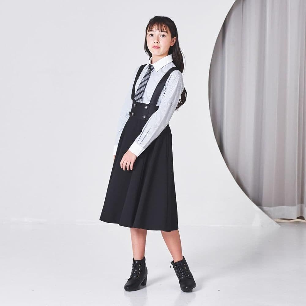 ELLE EN NOIR 卒服　美品