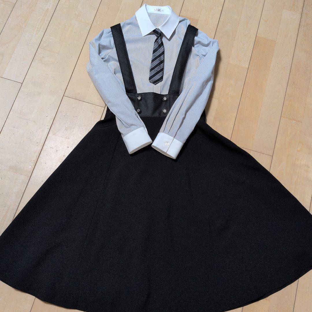 ELLE EN NOIR 卒服　美品